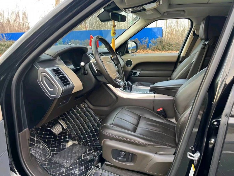 徐州19年路虎揽胜运动6