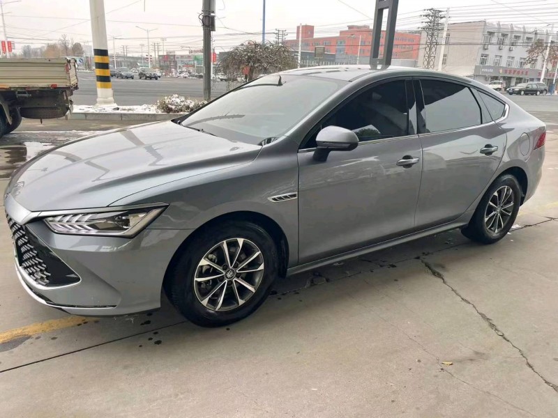 保定23年比亚迪汉3