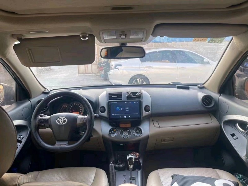 珠海12年丰田RAV49