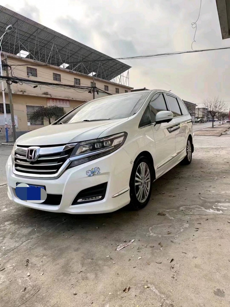 济南18年本田艾力绅3