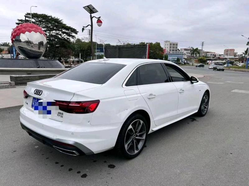 珠海22年奥迪A4L4