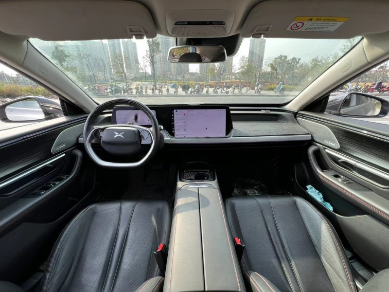 東莞21年小鵬汽車p76