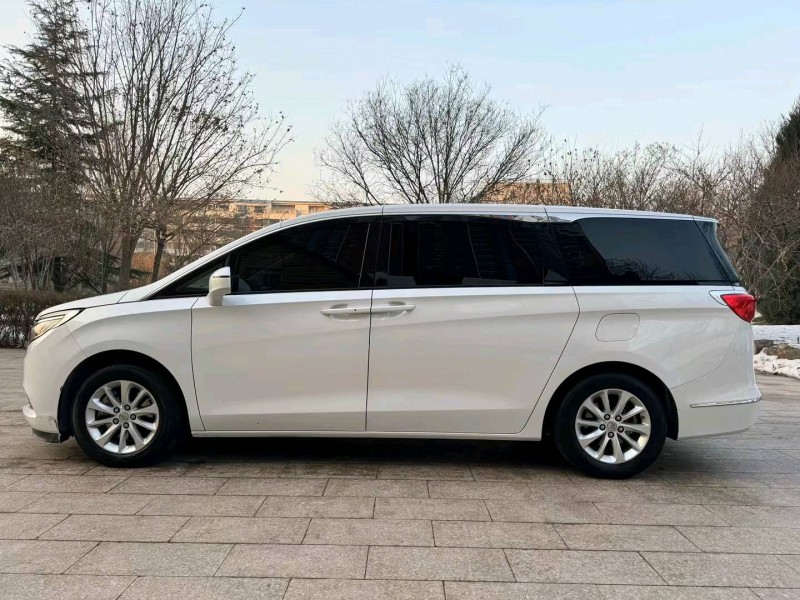 邢台19年别克GL88