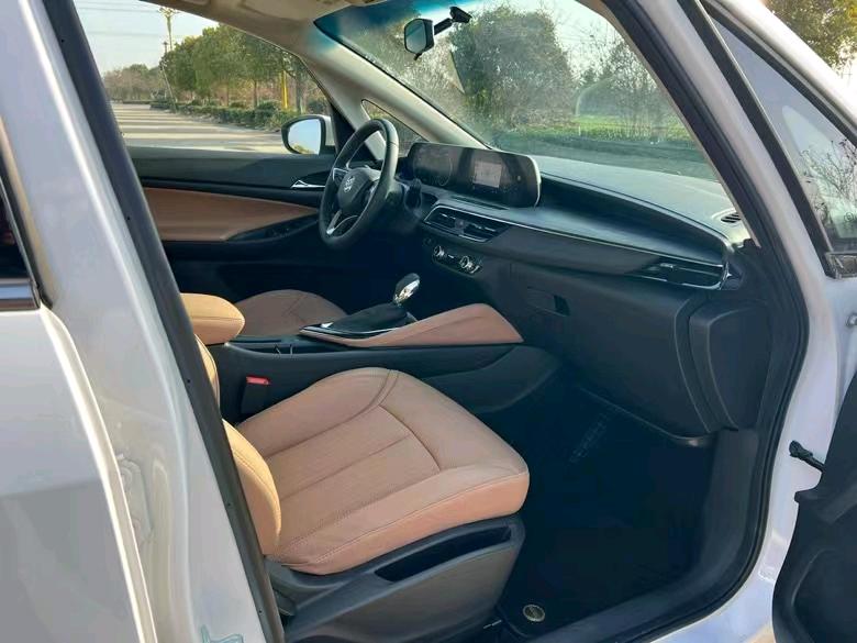 盐城23年别克GL69