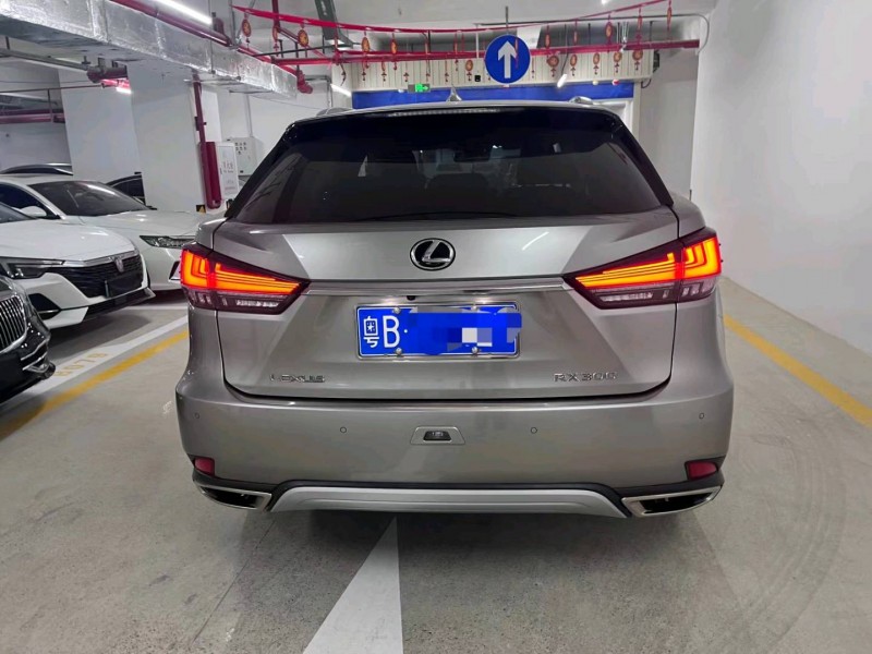 广州21年雷克萨斯RX9