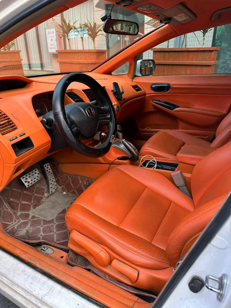 广州11年本田思域4