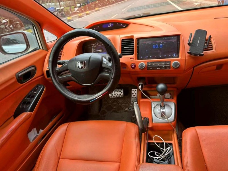 广州11年本田思域7