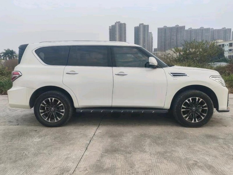 广州18年日产途乐8