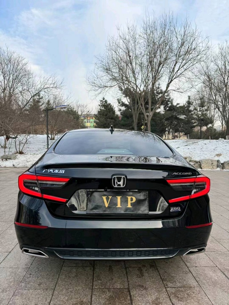 邢台22年本田雅阁9