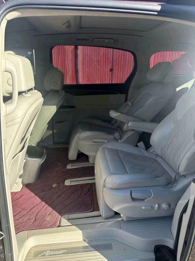 邢台17年别克艾维亚4