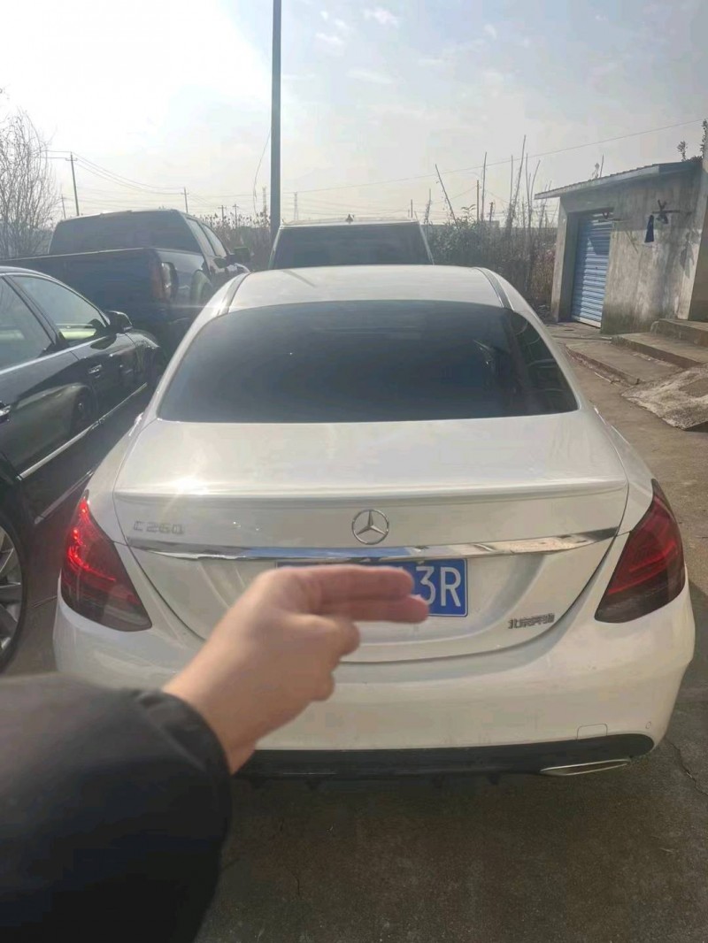 徐州19年奔驰C9