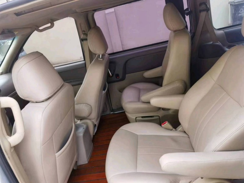 保定16年别克GL87