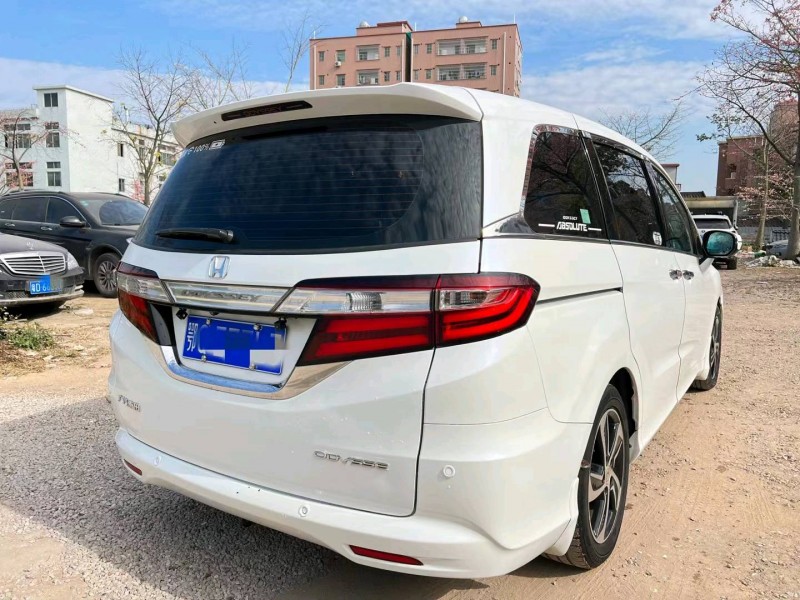 广州17年本田奥德赛8