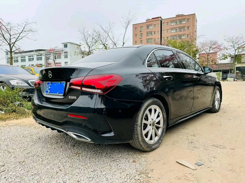 广州20年奔驰A9