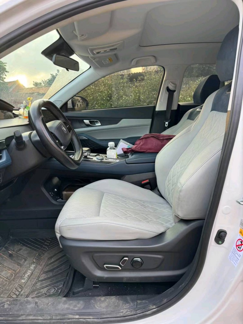 广州22年长安汽车UNI-K5