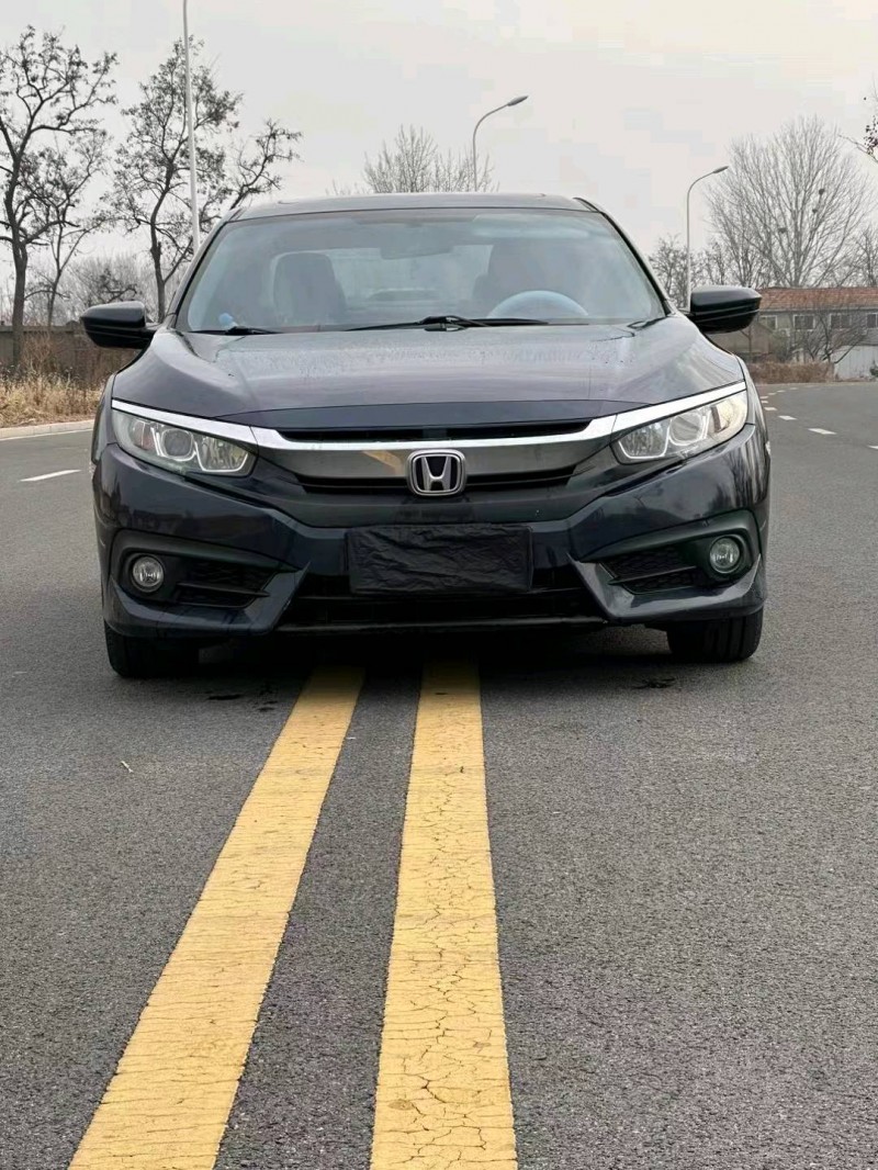 济宁19年本田思域1