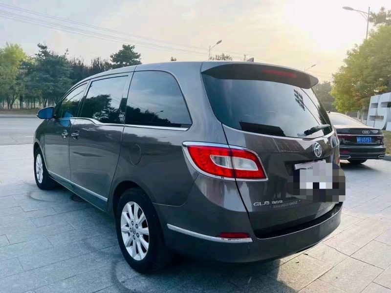 北京13年别克GL87