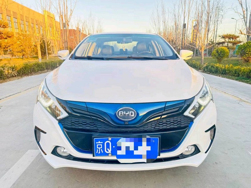 北京17年比亚迪秦1