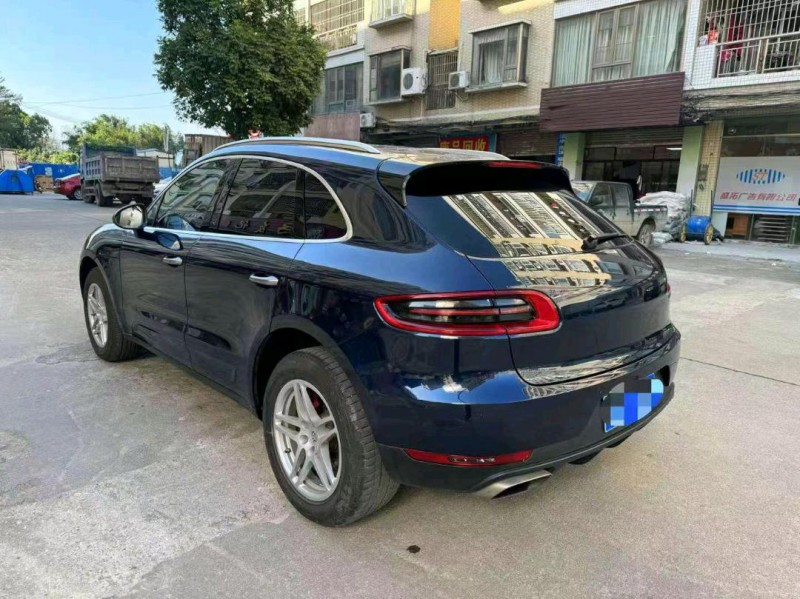 珠海17年保时捷Macan5