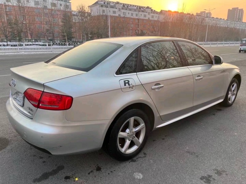 东营12年奥迪A4L7