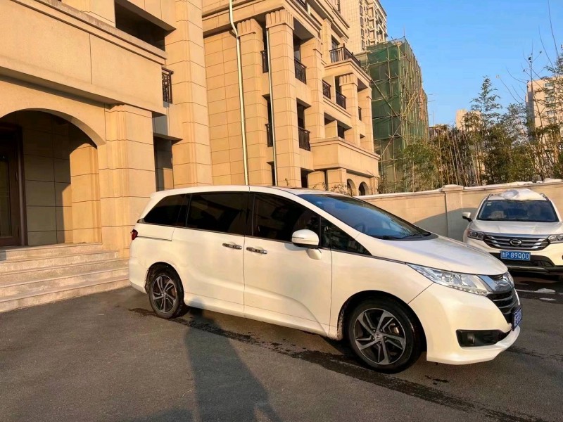 枣庄18年本田奥德赛2