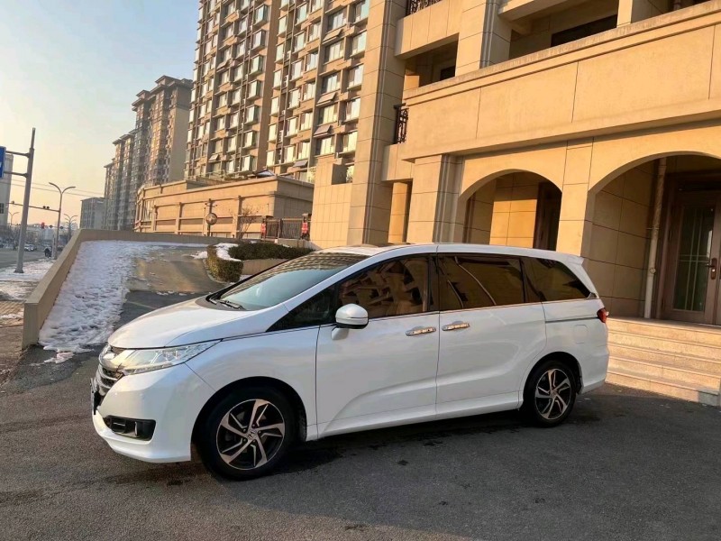 枣庄18年本田奥德赛3