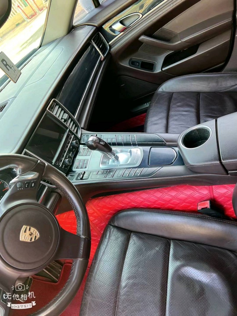 潍坊11年保时捷帕拉梅拉3
