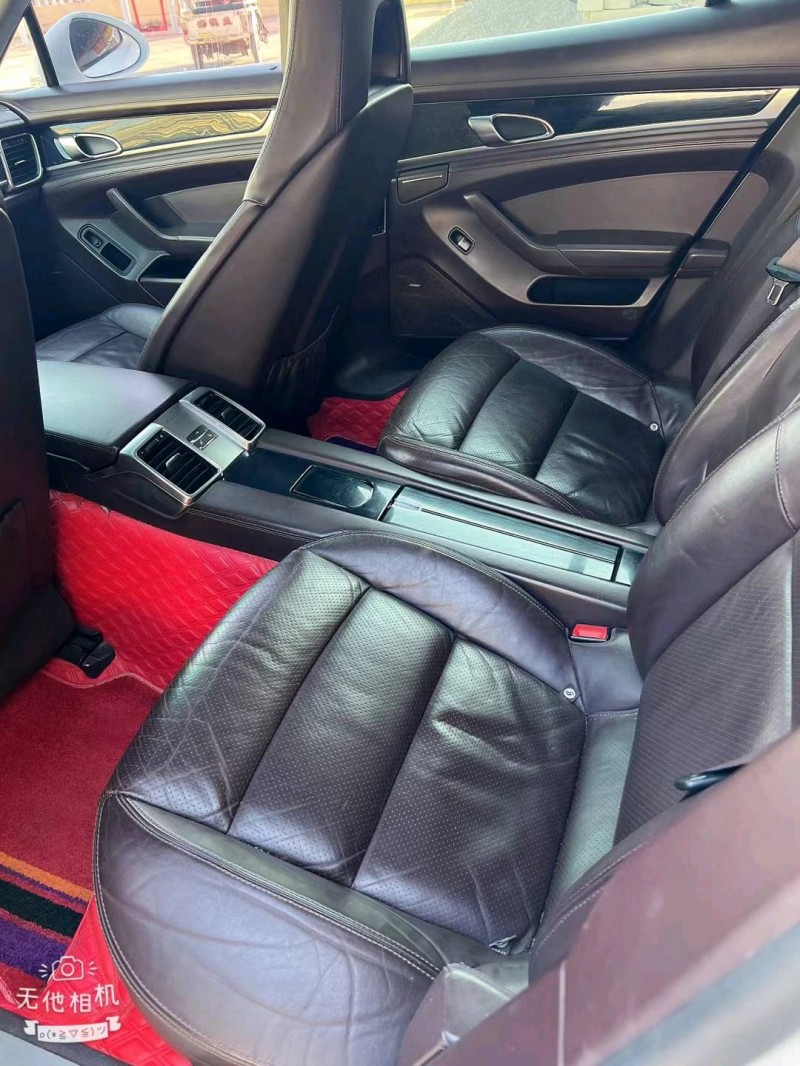 潍坊11年保时捷帕拉梅拉5