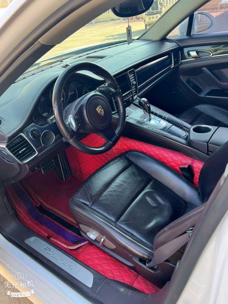 潍坊11年保时捷帕拉梅拉7