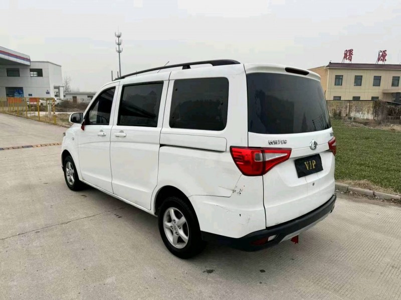 常州21年长安汽车欧诺3