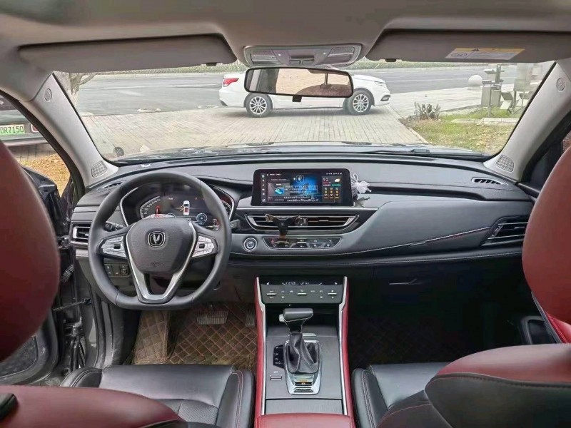 鄂州22年長安汽車CS756