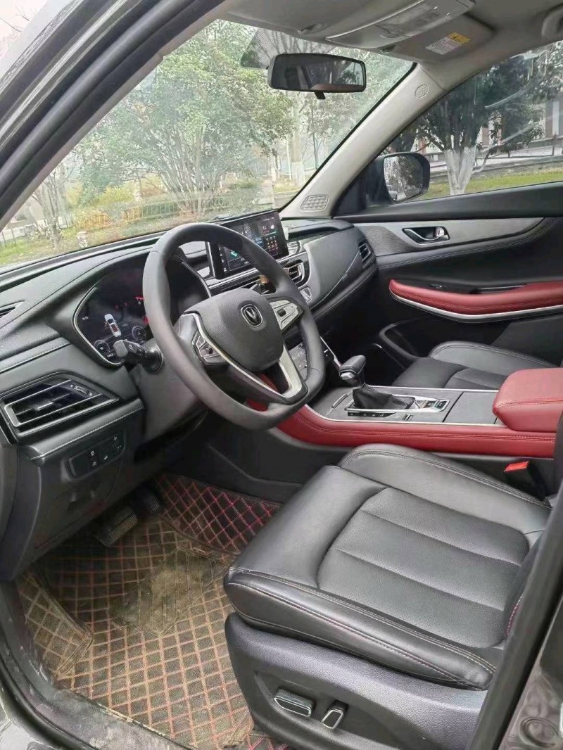 鄂州22年長安汽車CS758