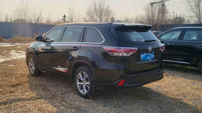 邯郸16年丰田汉兰达3