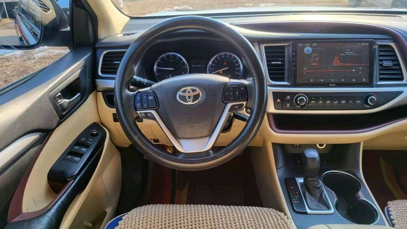 邯郸16年丰田汉兰达9