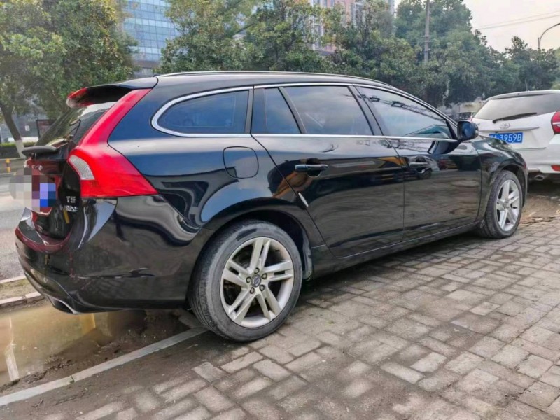 宜昌14年沃爾沃V609