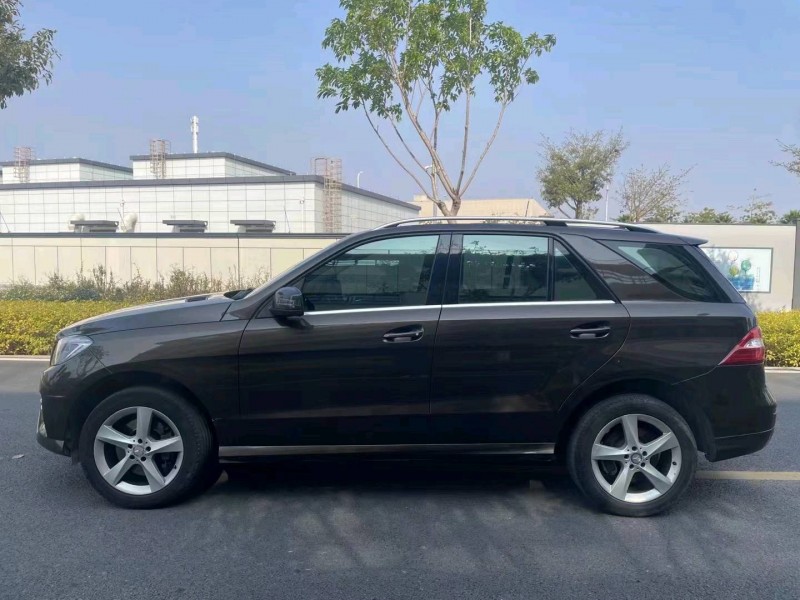 泉州13年奔馳ML3