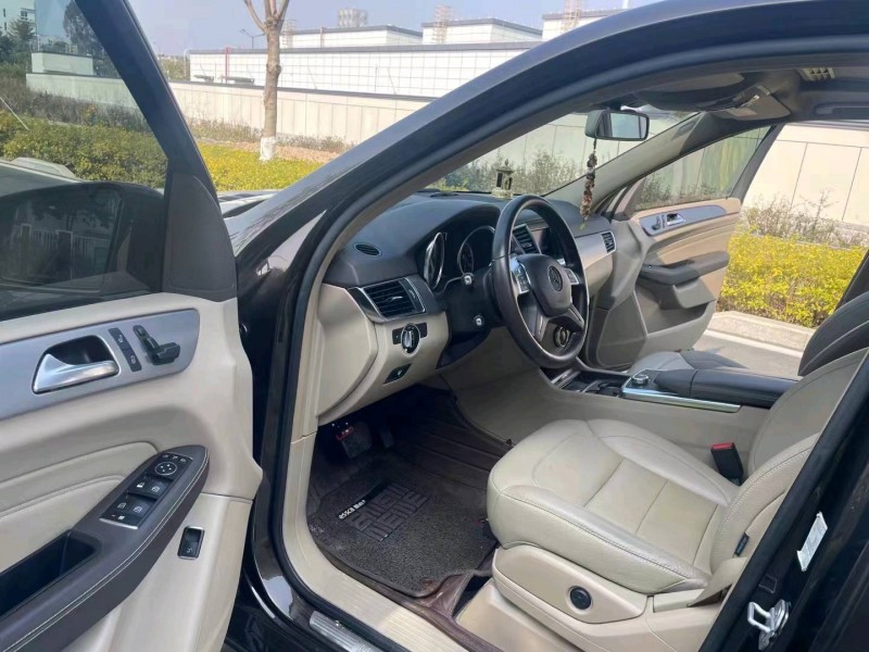 泉州13年奔馳ML9