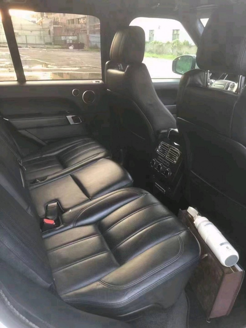 珠海14年路虎揽胜行政7