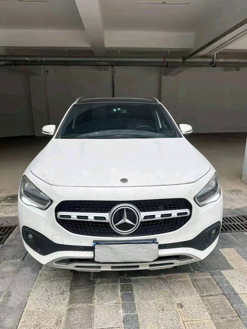 东营21年奔驰GLA1