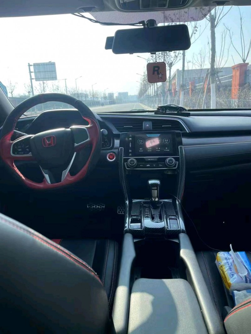 嘉兴19年本田思域5