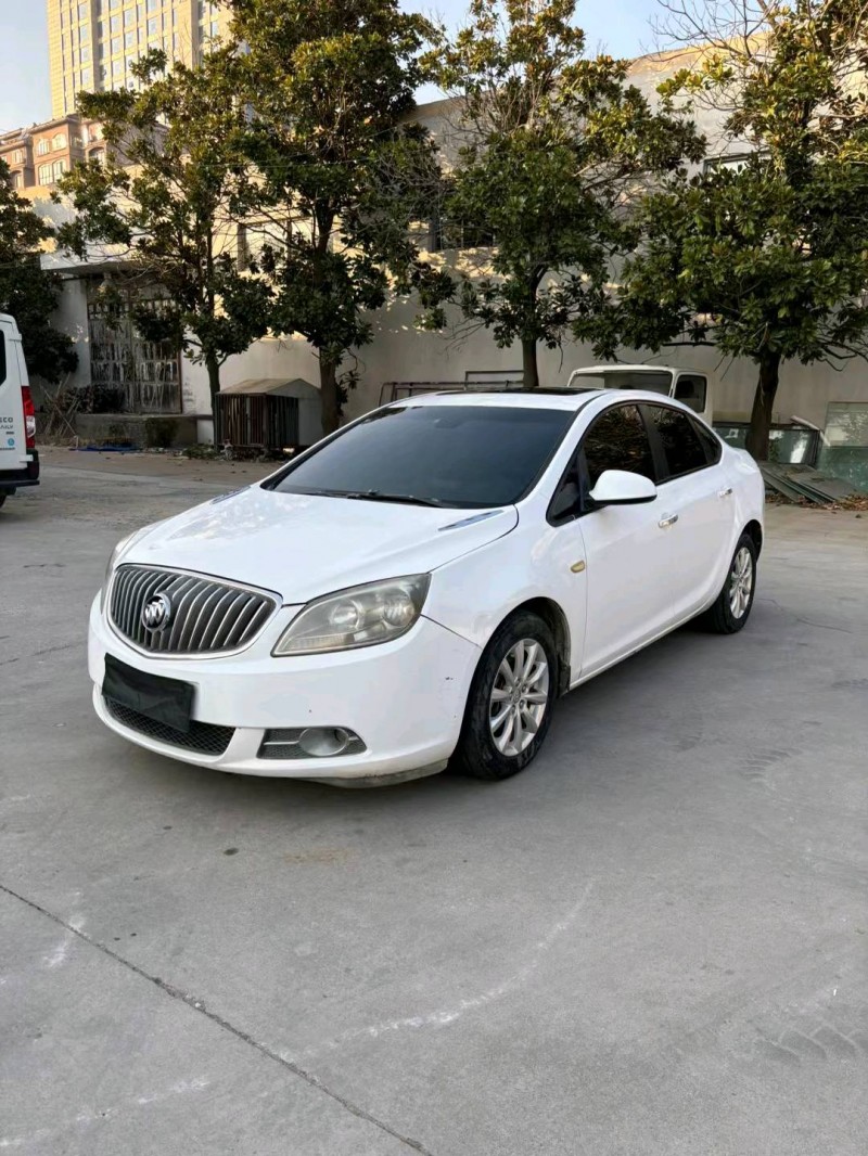 徐州14年别克英朗2