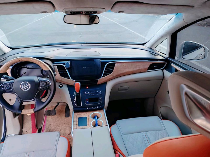 徐州19年别克GL86