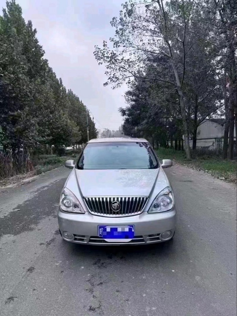 菏泽13年别克GL81