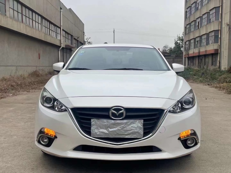 济南17年马自达昂克赛拉1