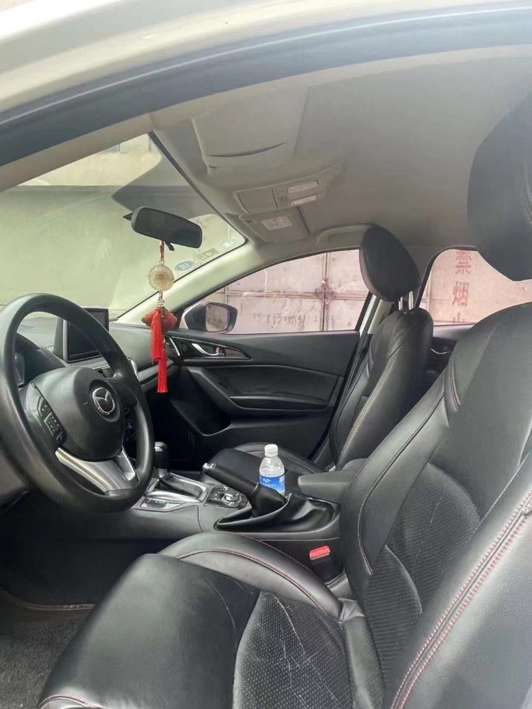 济南17年马自达昂克赛拉8