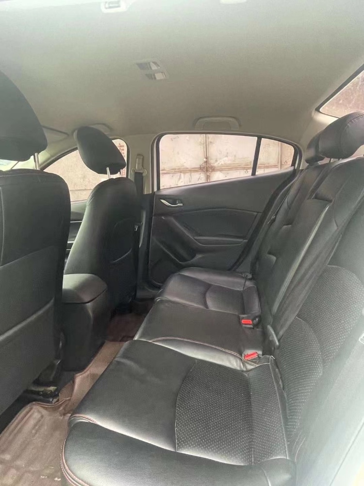 济南17年马自达昂克赛拉9