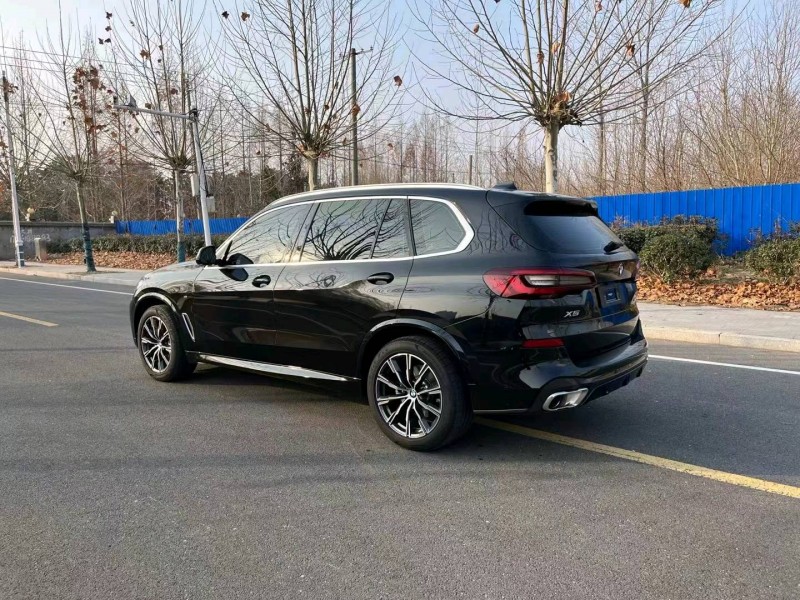 徐州23年宝马X57