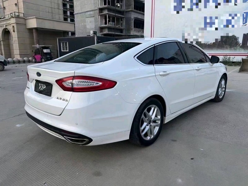 济宁16年福特蒙迪欧6