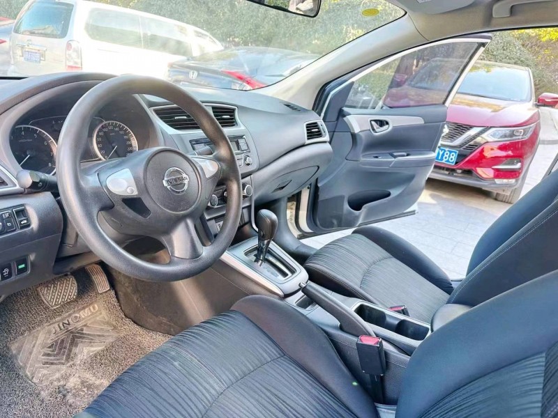 北京20年日产轩逸5