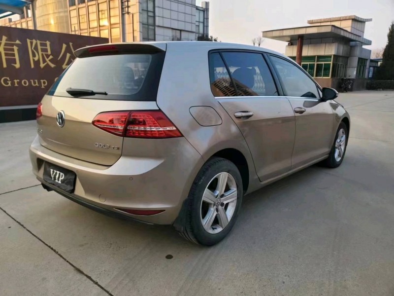 济宁16年大众高尔夫7